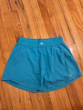 Alo Match Point Tennis Skirt Pool Blue SMALL LIKE NEW